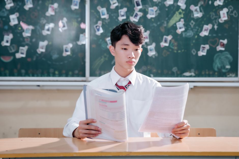 オランダの15歳、読解力がさらに低下 4割が「最低水準」未達に