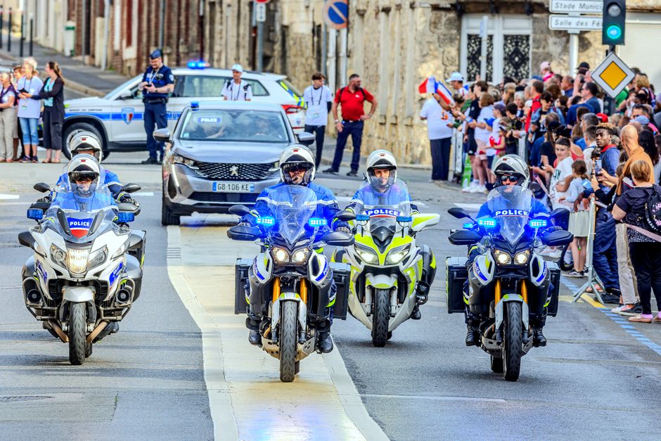 ナイジェリア、野党指導者オビ氏の車列妨害で46人逮捕
