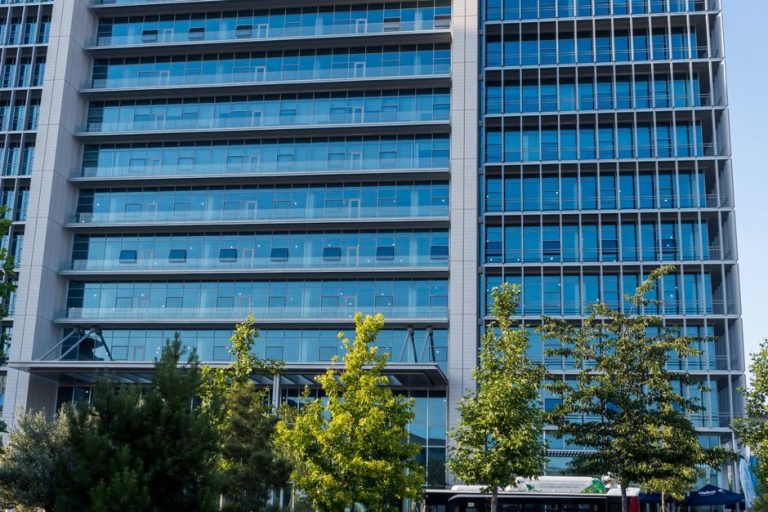 NZ警察トップの性的暴行疑惑、監視機関が「証拠なし」と結論