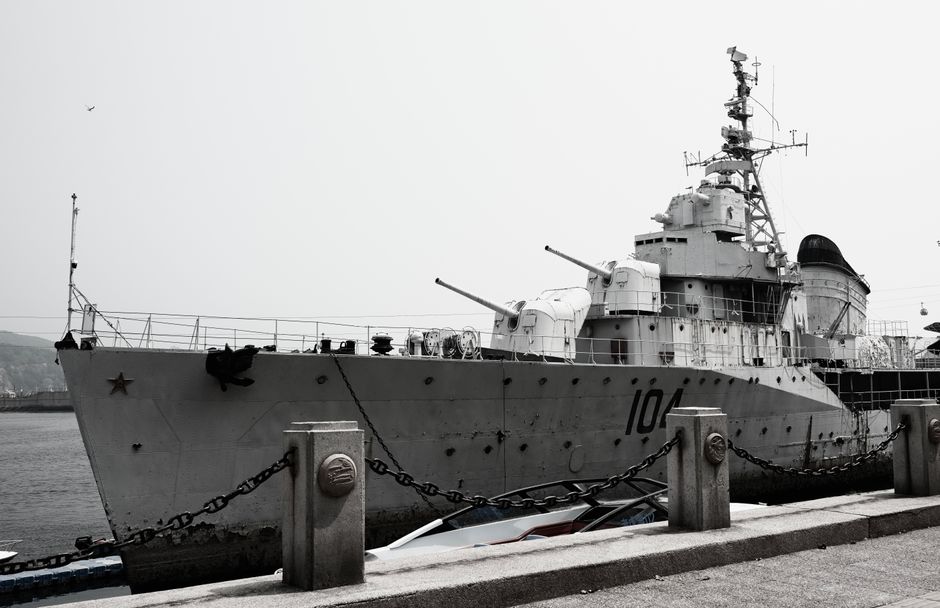 韓国、ホルムズ海峡派兵で揺れる　盧武鉉氏の「派兵ジレンマ」再び