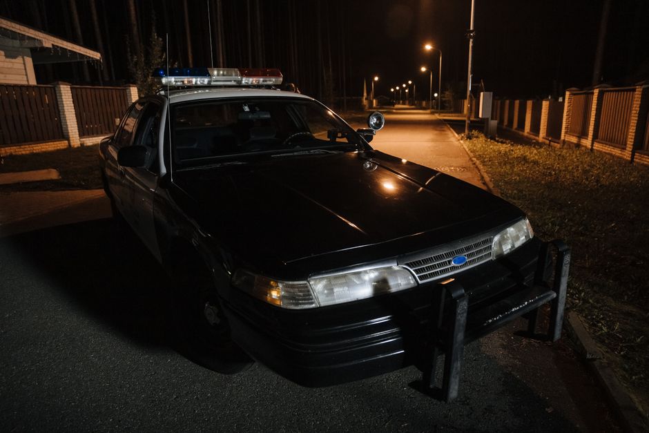 元交際相手宅に配達員姿で侵入か シドニー警官による2人殺害事件